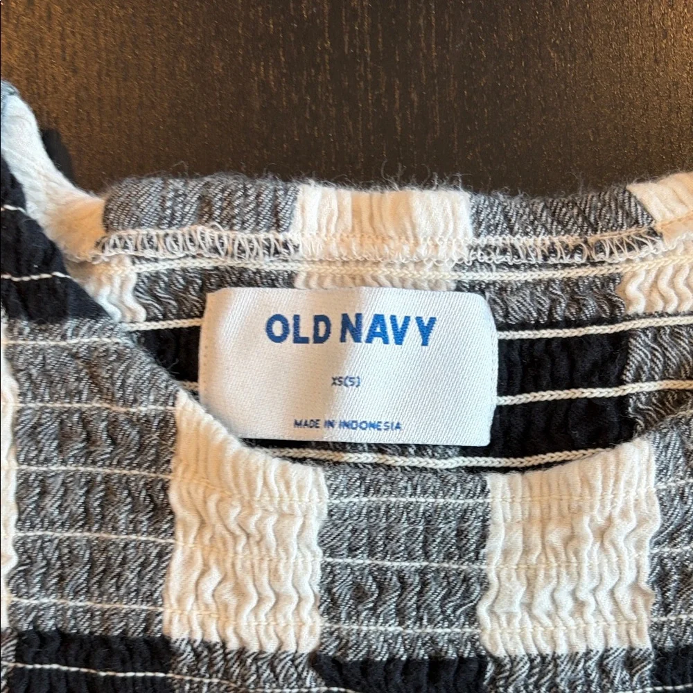 Old Navy Black and White Plaid Kids Dress Size XS (5)
